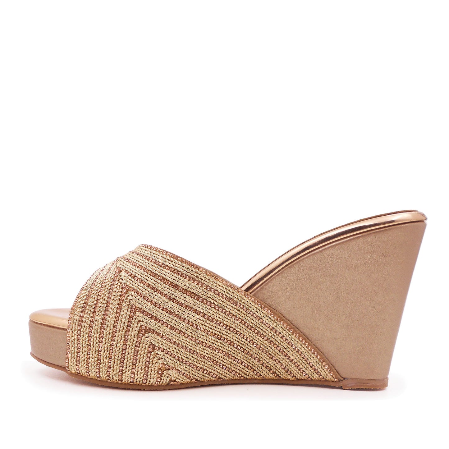 4 inch wedge-shaped platform sandal